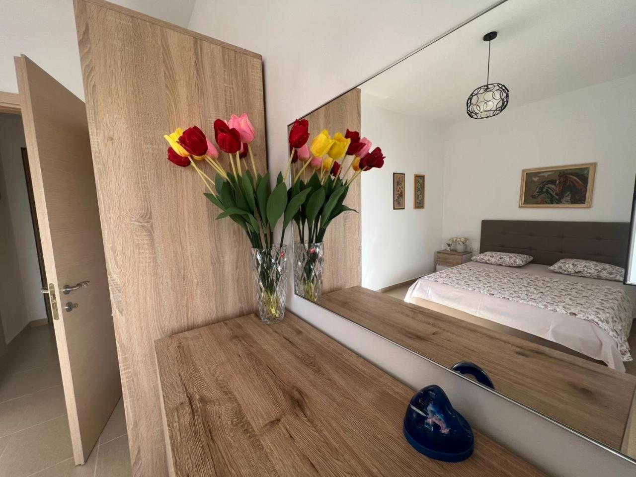Corazon Guest House Vlorë Екстериор снимка